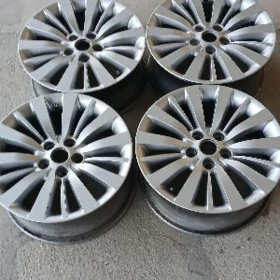 KIA  17 DISKA