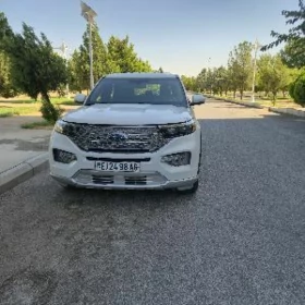 Ford Explorer 2021