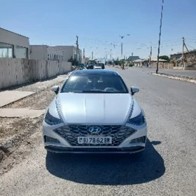 Hyundai Sonata 2022