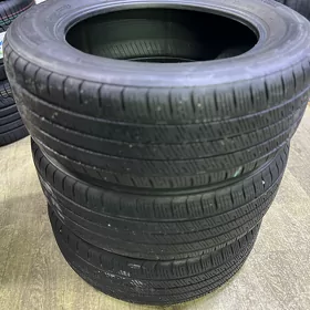 Teker 235/60R18