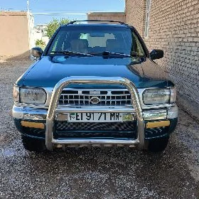 Nissan Pathfinder 1997