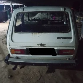 Lada Niva 1984