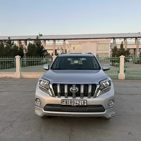 Toyota Land Cruiser Prado 2014