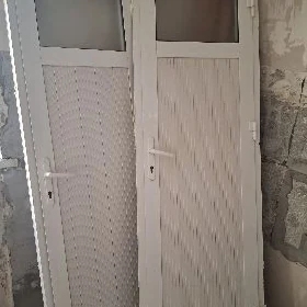 Ayna gapy alÿas