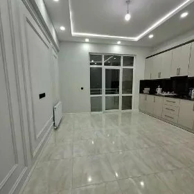 Gurtly 3 et 3 kom Yewro 120m2