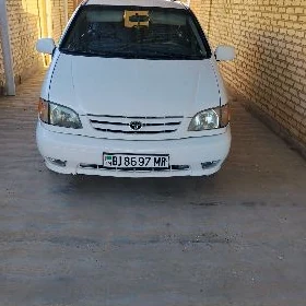 Toyota Sienna 2002