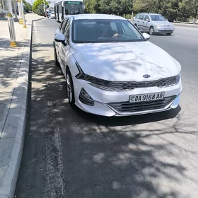 Kia K5 2021