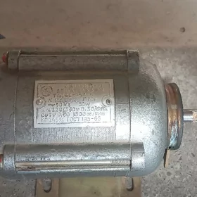 Generator mator