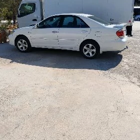 Toyota Camry 2004