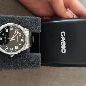 Продаю часы Casio