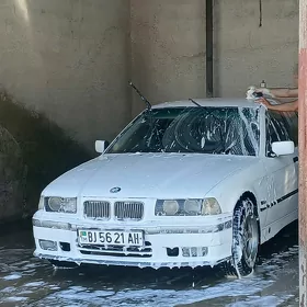 BMW 325 1992