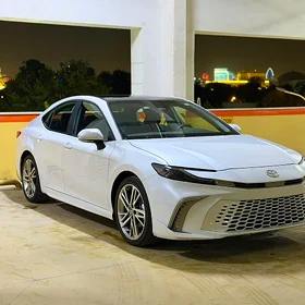 Toyota Camry 2024