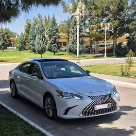 Lexus ES 350 2023