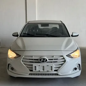 Hyundai Elantra 2021