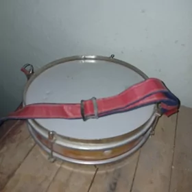 Deprek барабан