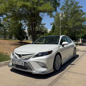 Toyota Camry 2022