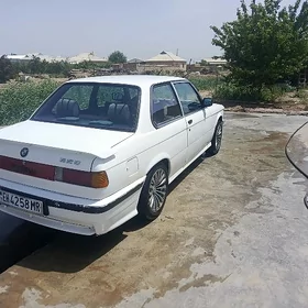 BMW 325 1985
