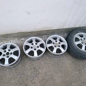 R14 diska