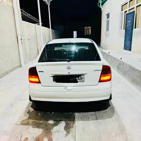 Opel Astra 2001