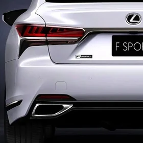 LEXUS LS500