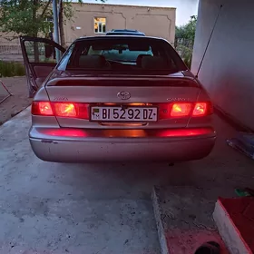 Toyota Camry 1999