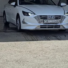 Hyundai Sonata Hybrid 2020