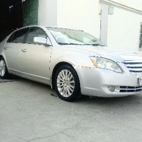 Toyota Avalon 2005
