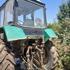 MTZ 80 2010