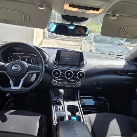 Nissan Sentra 2020