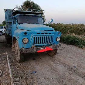 Gaz 53 1982