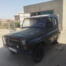 UAZ 469 1990