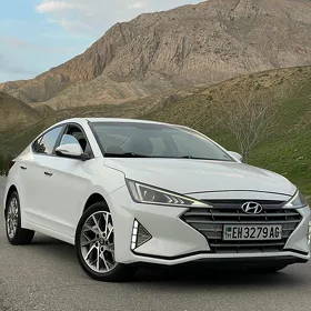 Hyundai Elantra 2019