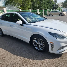 Hyundai Sonata 2020