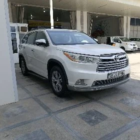 Toyota Highlander 2015