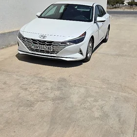 Hyundai Elantra 2021