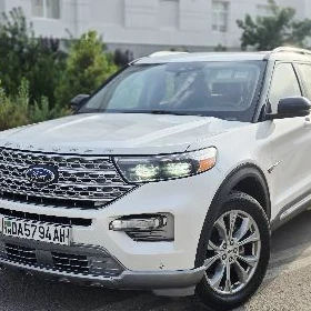 Ford Explorer 2022
