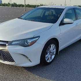 Toyota Camry 2017