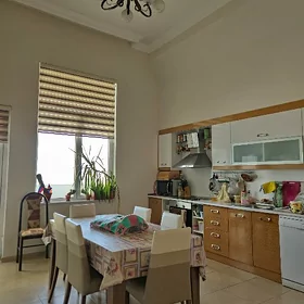 ЭЛИТКА ПО ЧЕХОВА 3КОМН.170М2