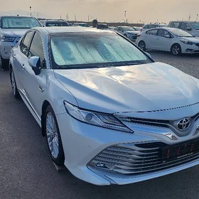 Toyota Camry 2018