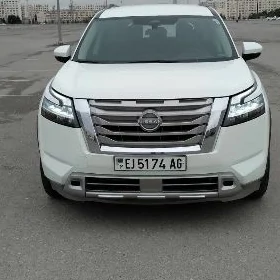 Nissan Pathfinder 2022