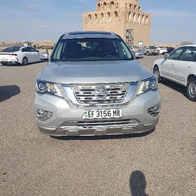 Nissan Pathfinder 2020