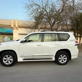 Toyota Land Cruiser Prado 2014