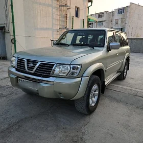 Toyota Land Cruiser 2000