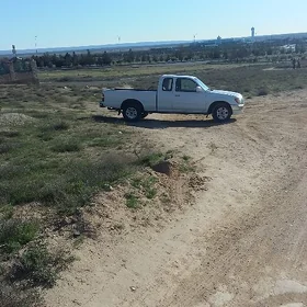 Toyota Hilux 2003