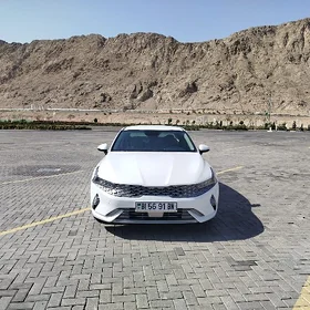 Kia K5 2023