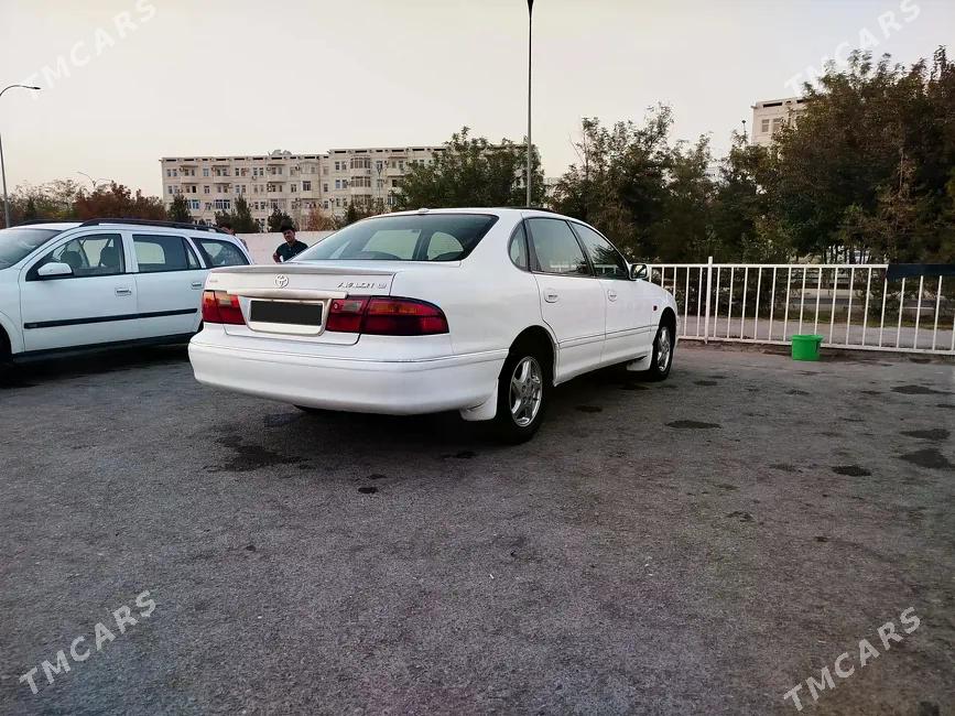 Toyota Avalon 1999