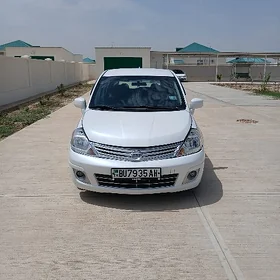 Nissan Versa 2009