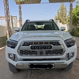 Toyota Tacoma 2023