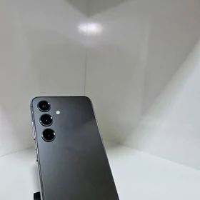 Samsung s24