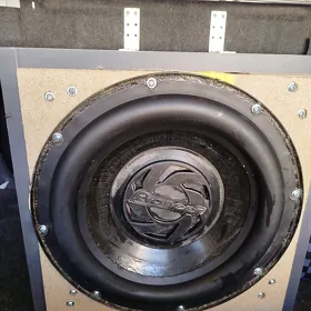 Bass bocka usilitel